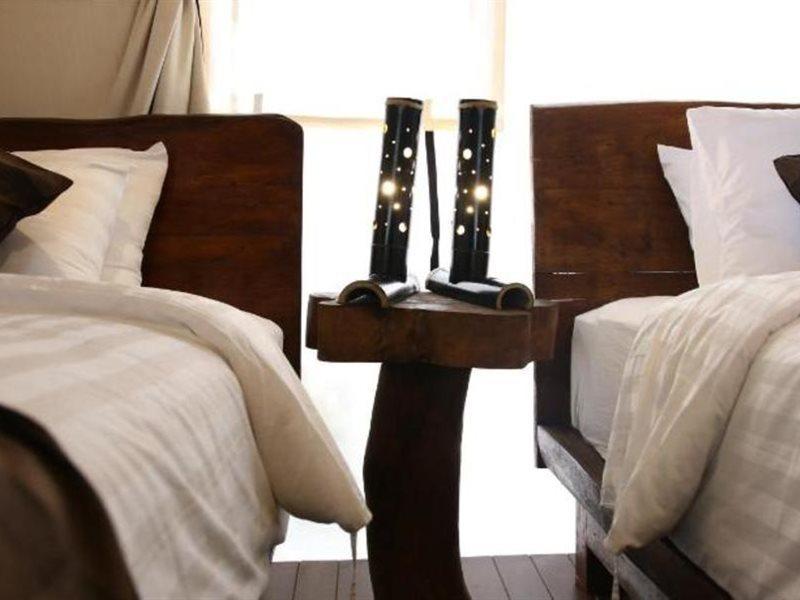 Maribaya Glamping Tent Hotel