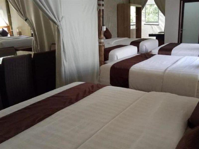 Maribaya Glamping Tent 4*